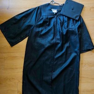 UCLA CAP & GOWN! Only worn once!! Lol.